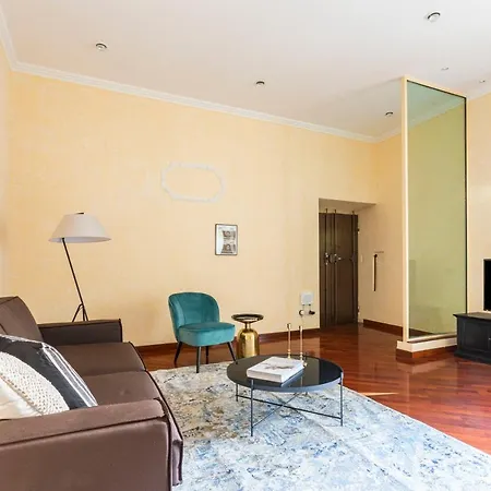 Sonder — Piazza Barberini Rome